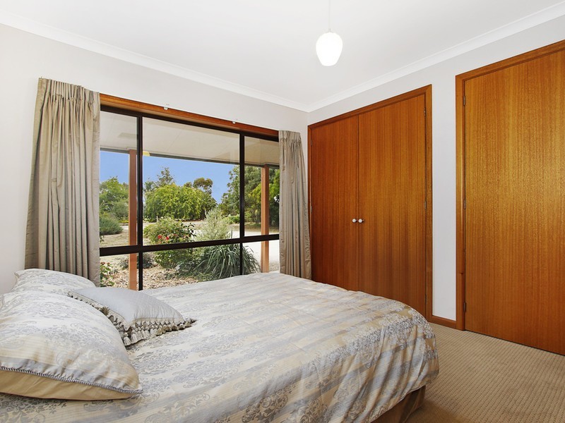 19 Glenfern Crt, Benalla VIC 3672