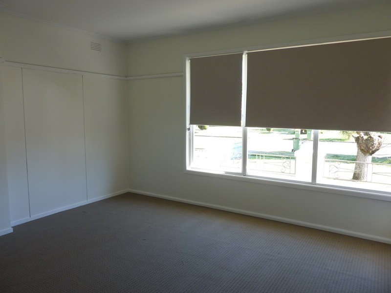 7 Amos Avenue, Benalla VIC 3672