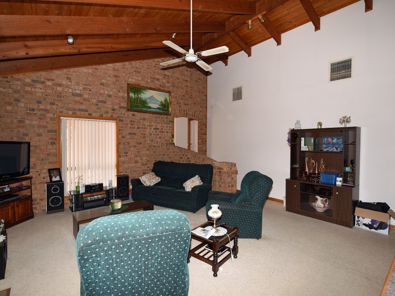 132 Midland Highway, Benalla VIC 3672