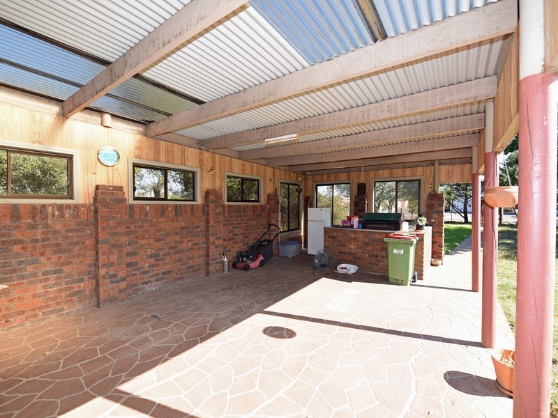 132 Midland Highway, Benalla VIC 3672