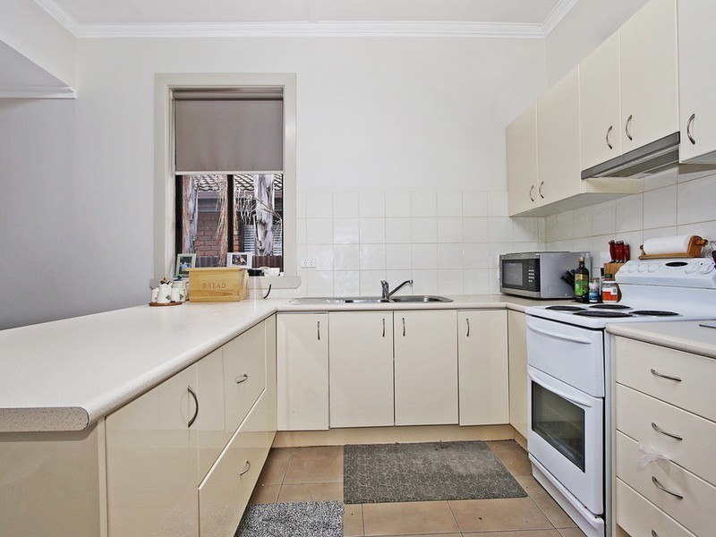 18 Tomkins Parade, Benalla VIC 3672