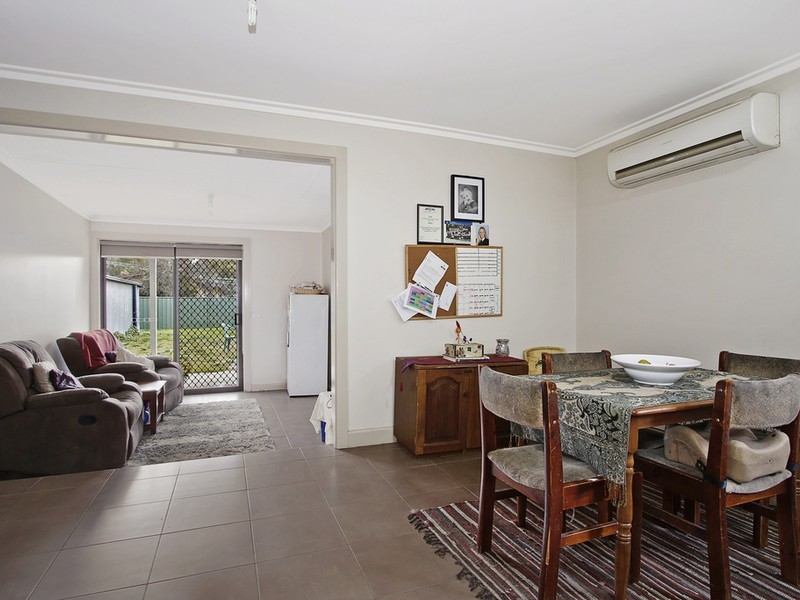 18 Tomkins Parade, Benalla VIC 3672