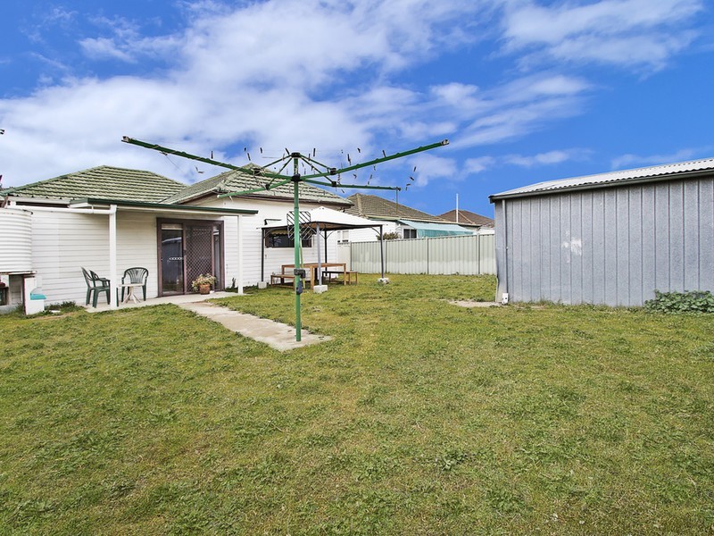 18 Tomkins Parade, Benalla VIC 3672