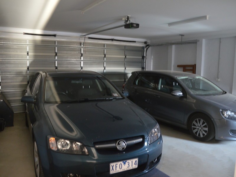 16 Sir Edward Drive, Benalla VIC 3672