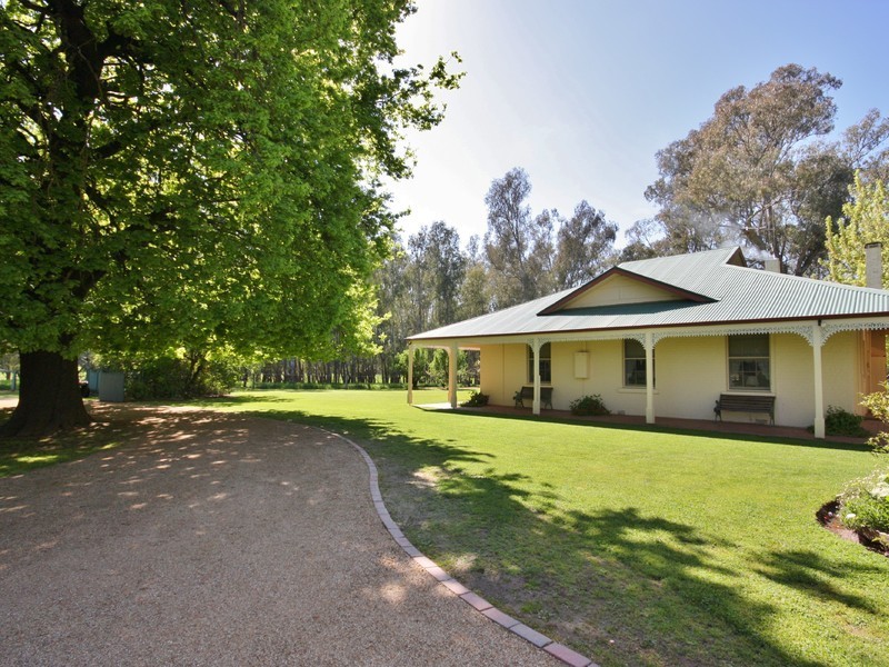 112 Crawford Rd, Benalla VIC 3672