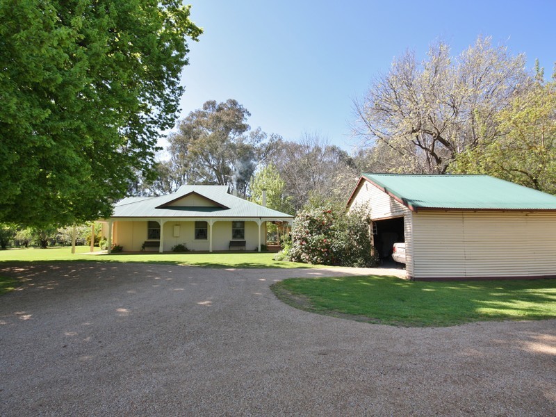 112 Crawford Rd, Benalla VIC 3672