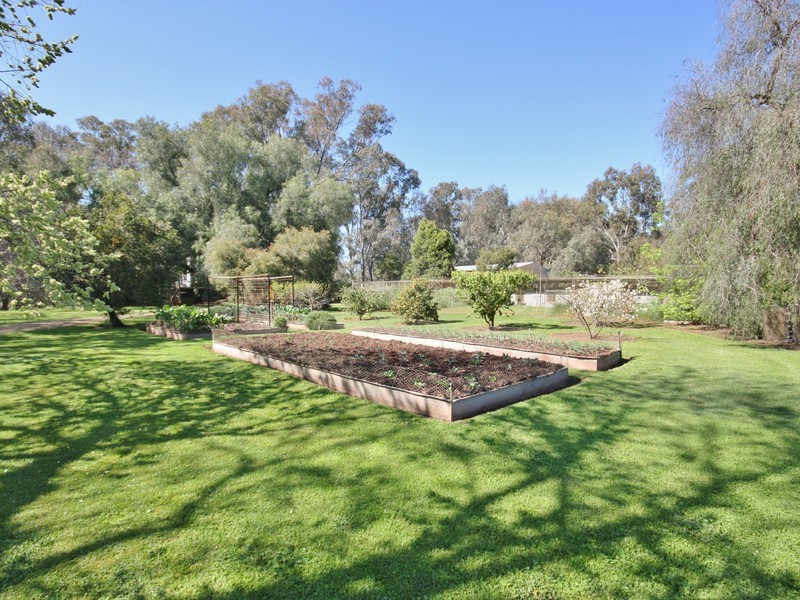 112 Crawford Rd, Benalla VIC 3672