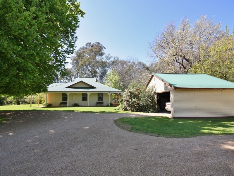 112 Crawford Rd, Benalla VIC 3672