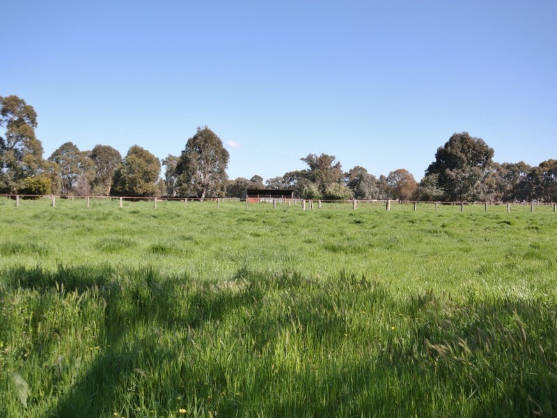 Crawford Road, Benalla VIC 3672