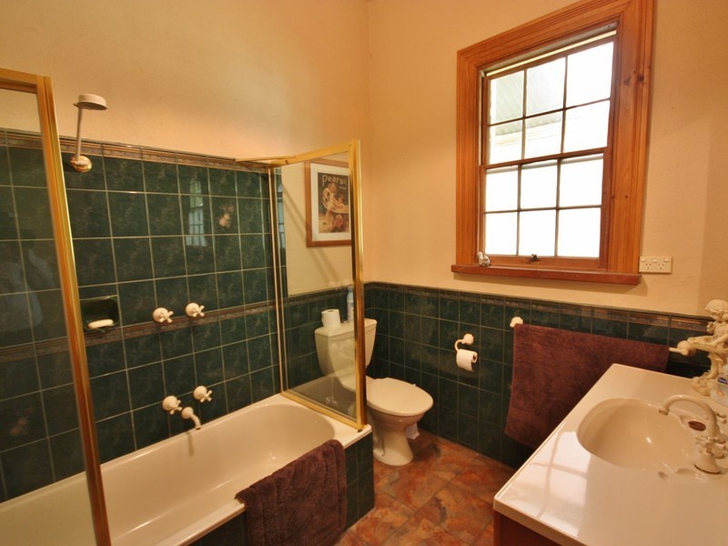 Crawford Road, Benalla VIC 3672