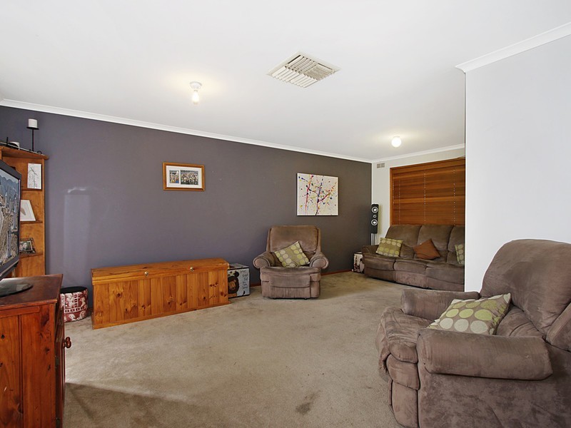 2/18 Killena Avenue, Benalla VIC 3672