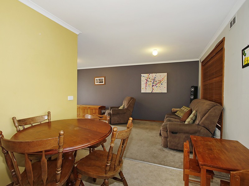 2/18 Killena Avenue, Benalla VIC 3672