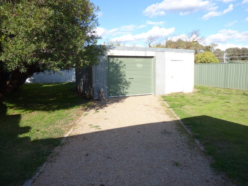 12 Graeme Court, Benalla VIC 3672