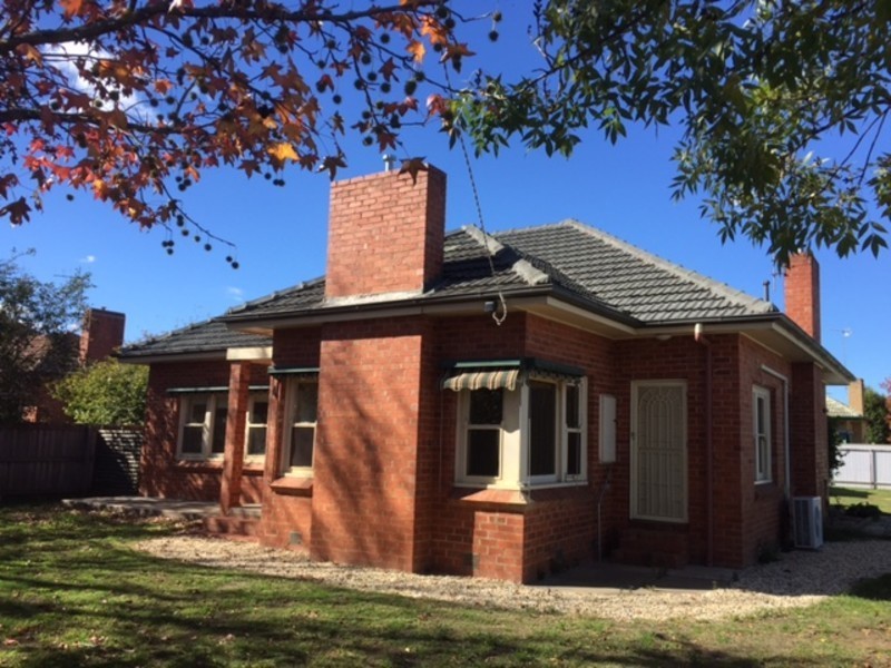 97 Salisbury Street, Benalla VIC 3672