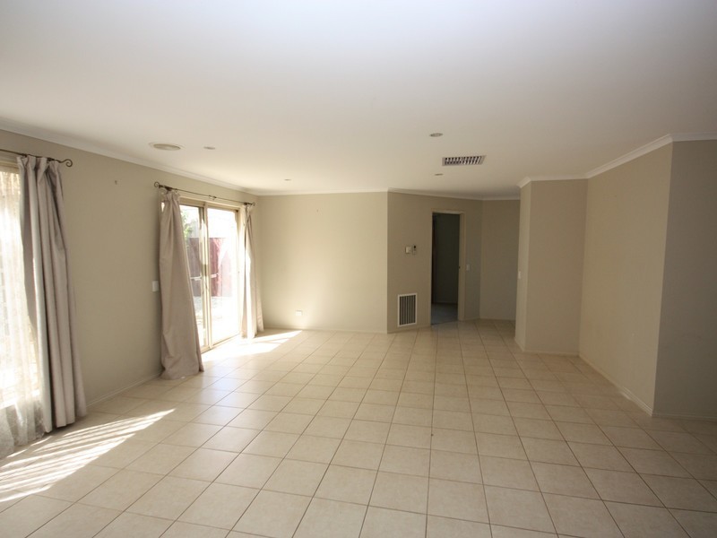 28 Kilfeera Road, Benalla VIC 3672