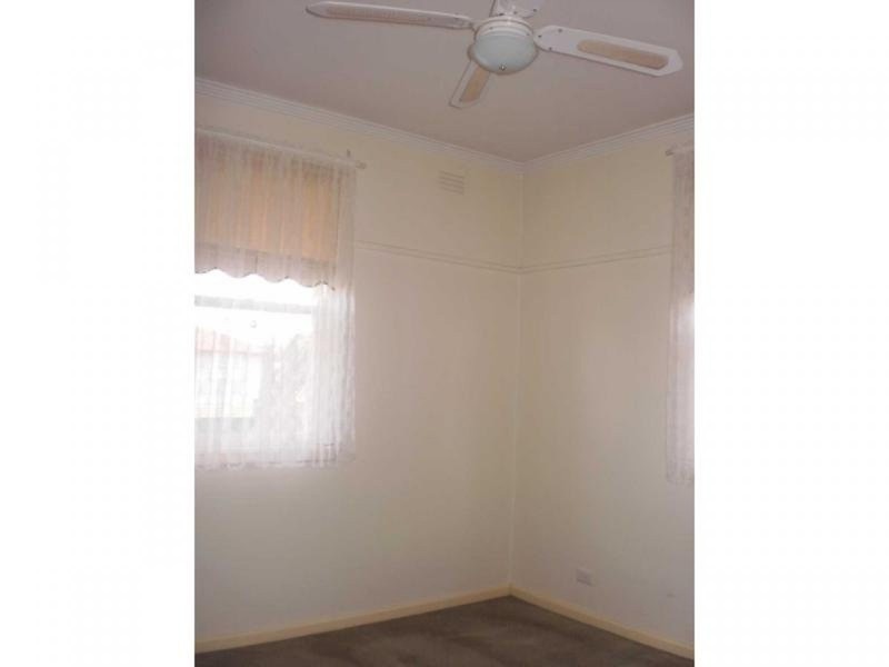 31 Meadows Avenue, Benalla VIC 3672