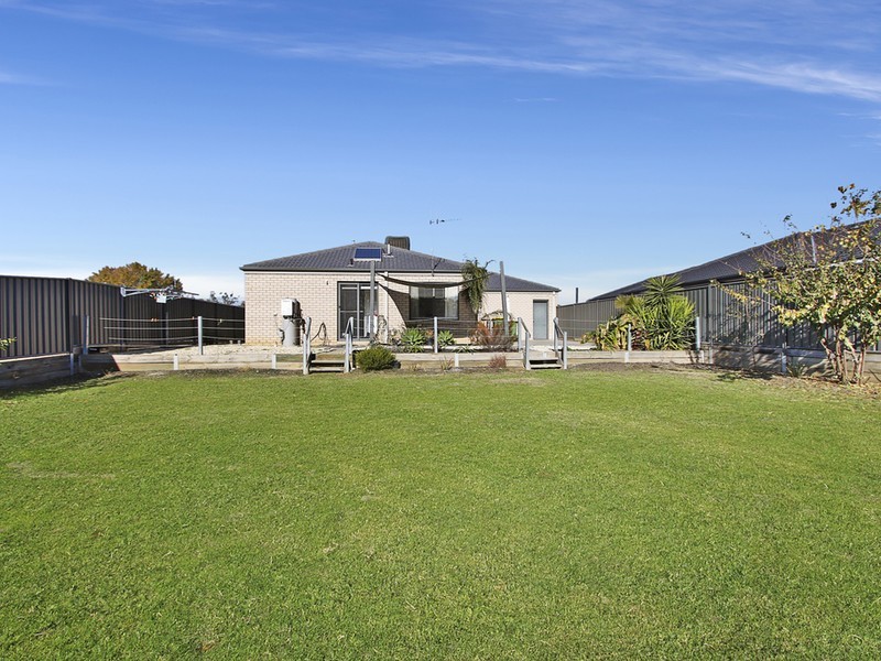 6 Stapleton Court, Benalla VIC 3672