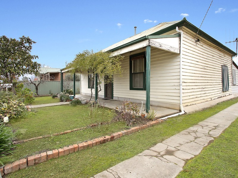38 Smythe Street, Benalla VIC 3672