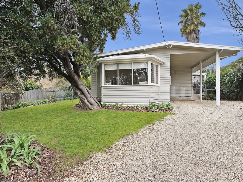 13 Quantrill Avenue, Benalla VIC 3672