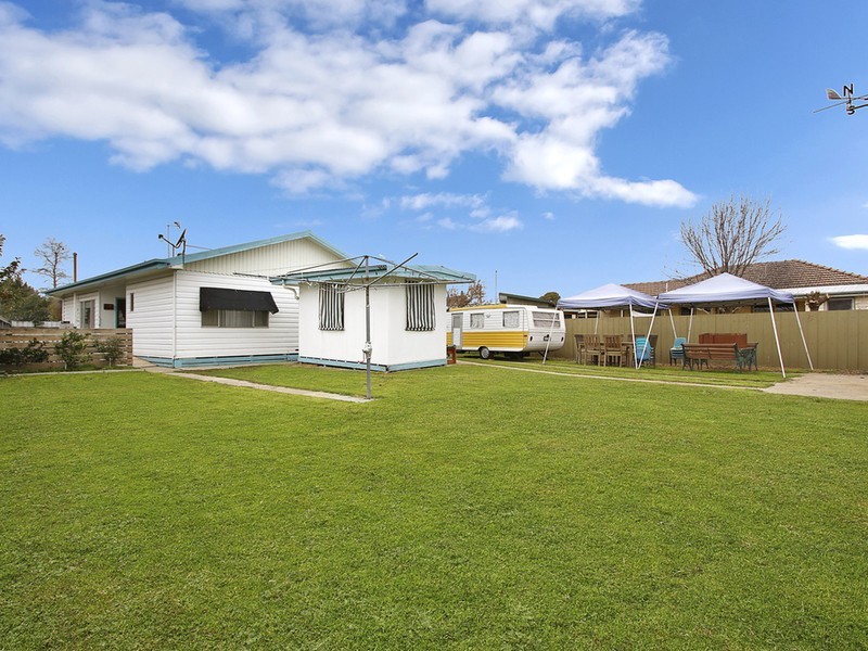 28 Dunn Street, Benalla VIC 3672