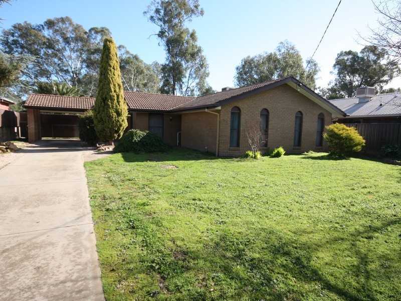 103 Coish Avenue, Benalla VIC 3672