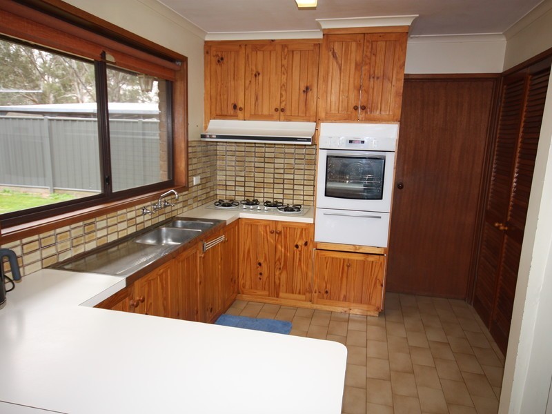 103 Coish Avenue, Benalla VIC 3672