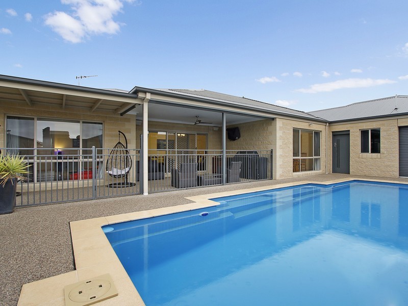 11 Olivers Road, Benalla VIC 3672