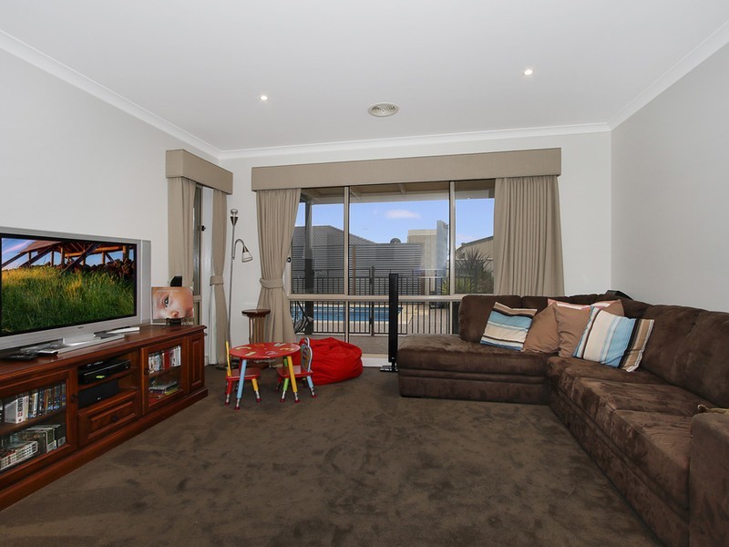 11 Olivers Road, Benalla VIC 3672