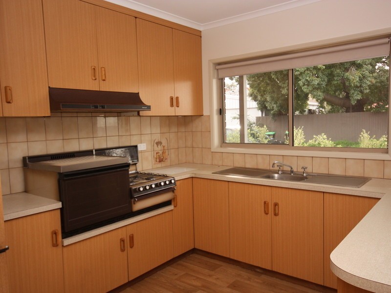 2/90 Salisbury Street, Benalla VIC 3672