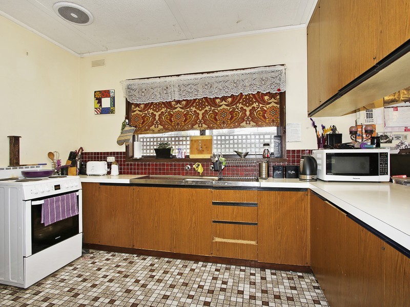 20 Perth Street, Benalla VIC 3672