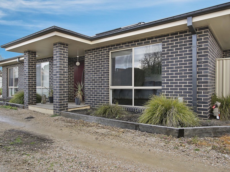 2/1 Mary Street, Benalla VIC 3672