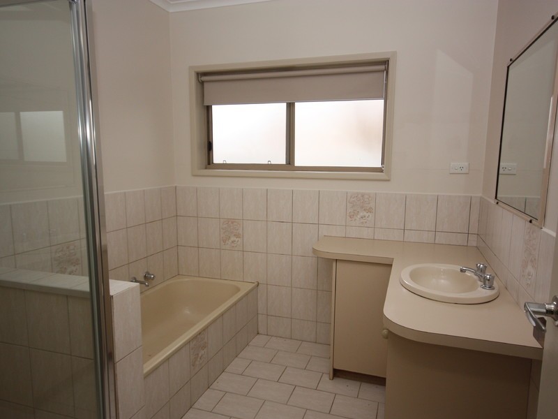 2/90 Salisbury Street, Benalla VIC 3672