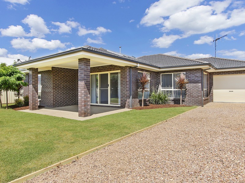 3 Weary Dunlop Drive, Benalla VIC 3672
