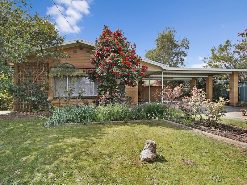 12 Waller Street, Benalla VIC 3672