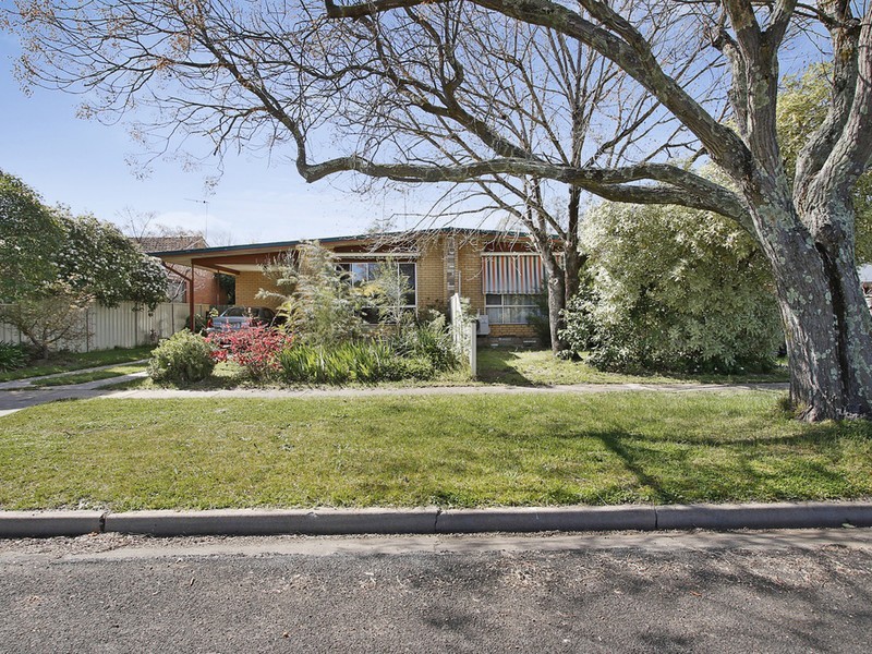 1&2/13 Latimer Street, Benalla VIC 3672