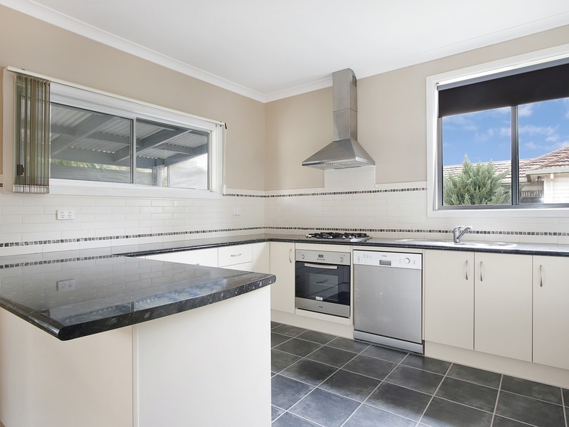 30 Roe Street, Benalla VIC 3672