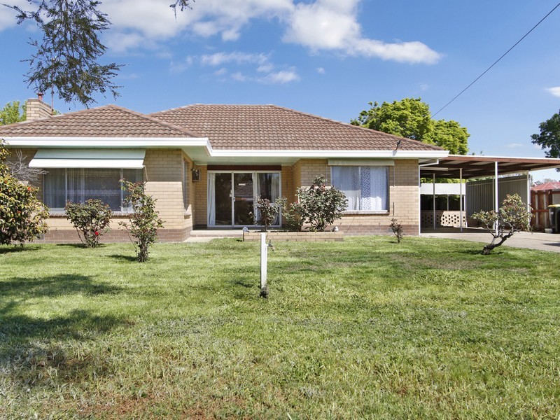 8 Walker Street, Benalla VIC 3672