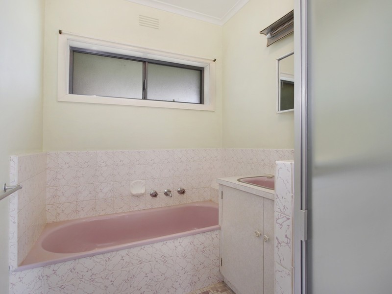 8 Walker Street, Benalla VIC 3672