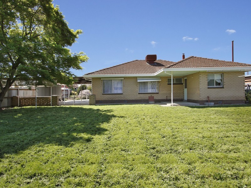 8 Walker Street, Benalla VIC 3672