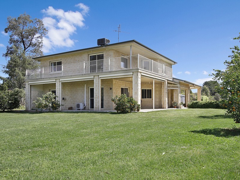 49 Grant Drive, Benalla VIC 3672