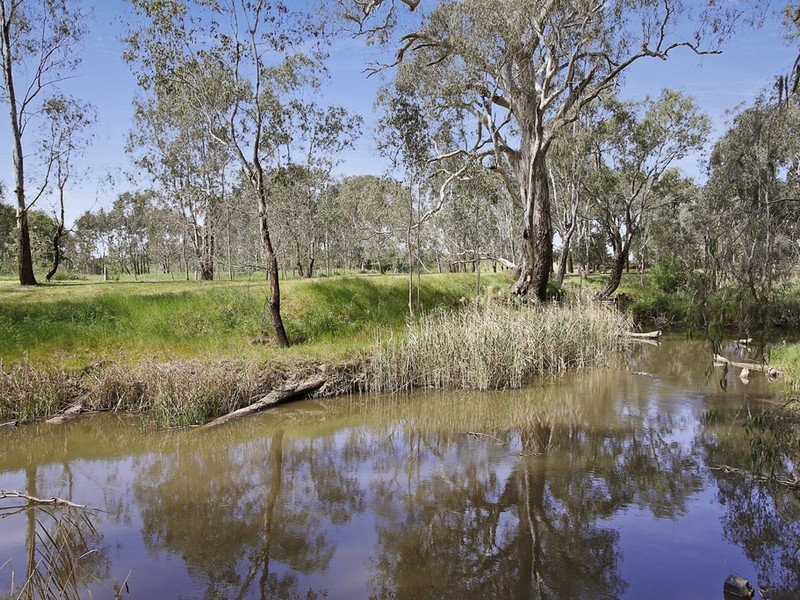 49 Grant Drive, Benalla VIC 3672