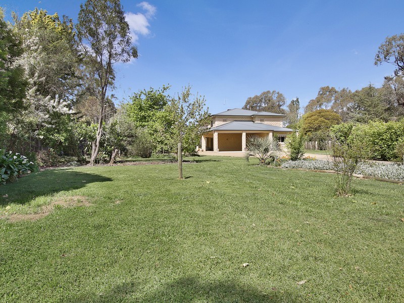 49 Grant Drive, Benalla VIC 3672