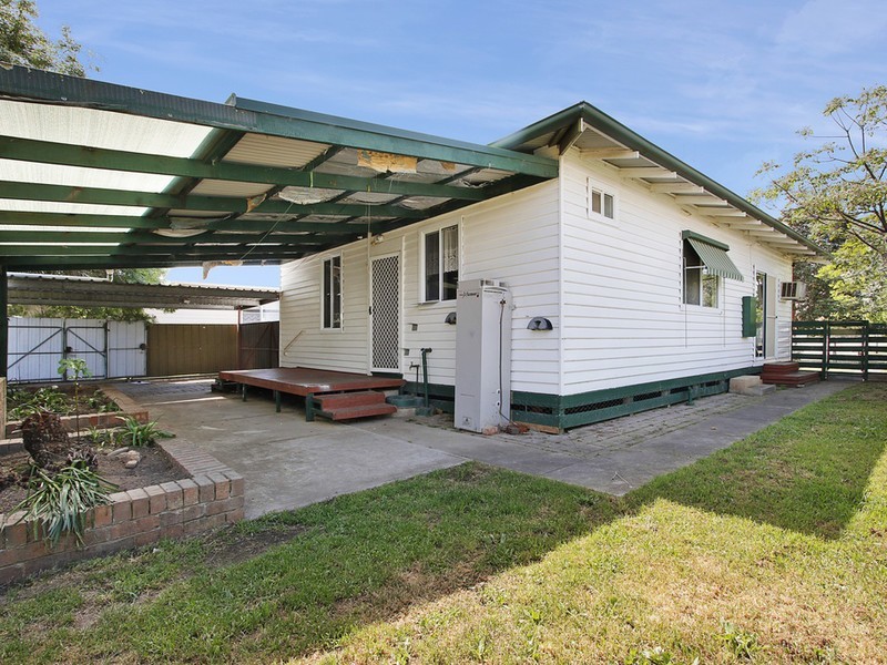 12 Oak Avenue, Benalla VIC 3672