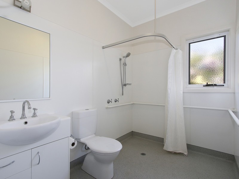 11 Royal Avenue, Benalla VIC 3672