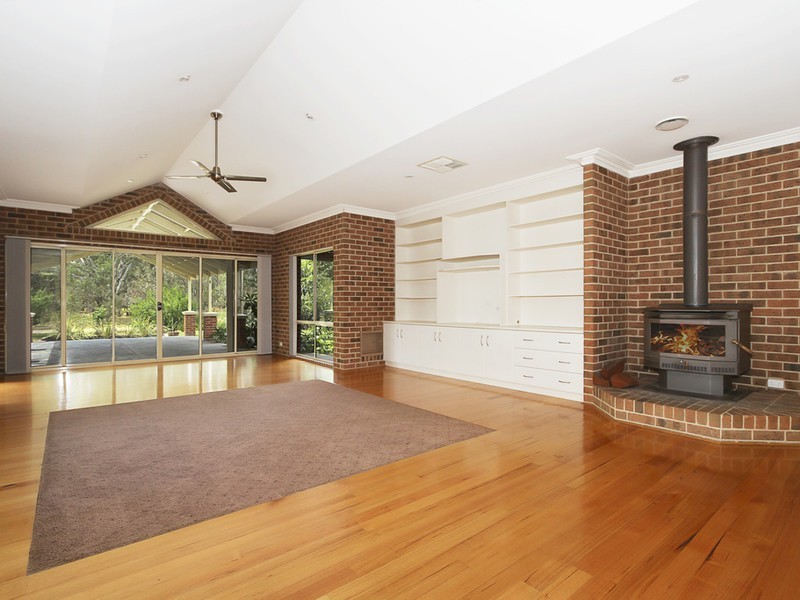 37 Olivers Road, Benalla VIC 3672