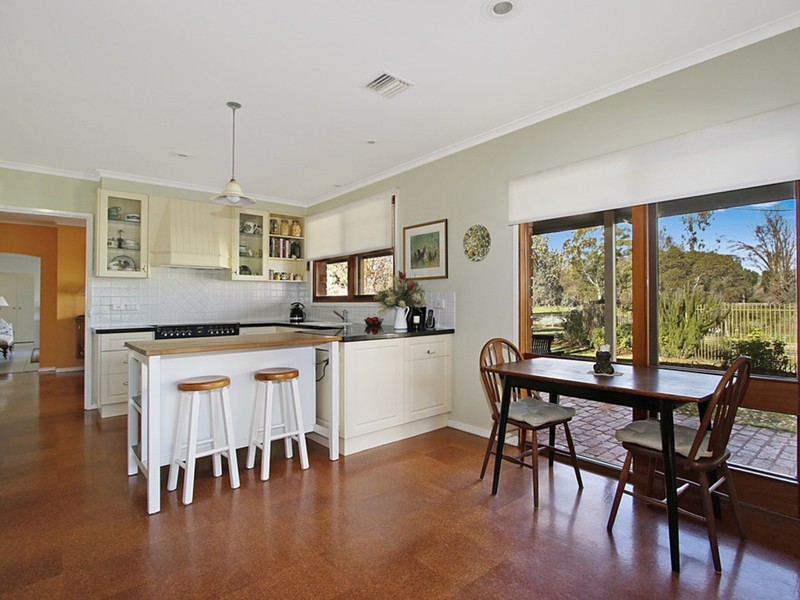 15 Grant Drive, Benalla VIC 3672