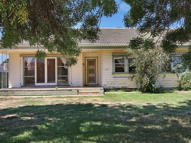 17 McGill Street, Benalla VIC 3672