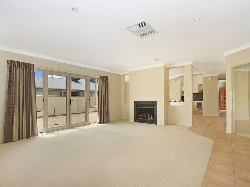 16 Schultz Street, Benalla VIC 3672