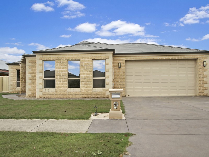 16 Schultz Street, Benalla VIC 3672