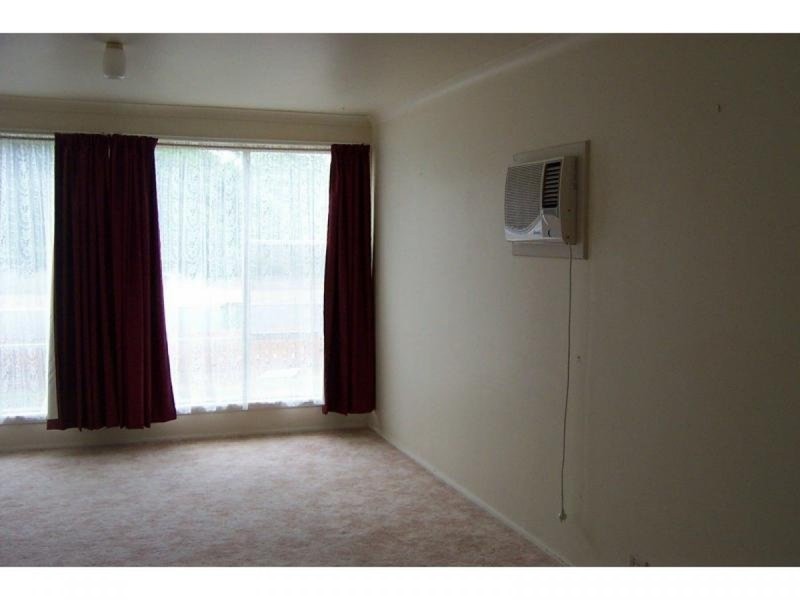 13 Cook Street, Benalla VIC 3672